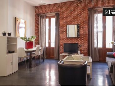 Appartement avec balcon à louer à Centro