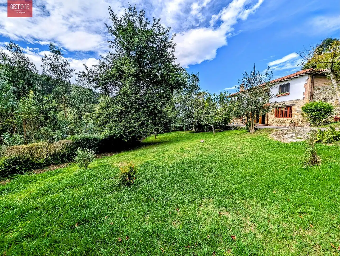 Jardín de Casa o chalet en venta en Escalante con Jardín privado y Balcón