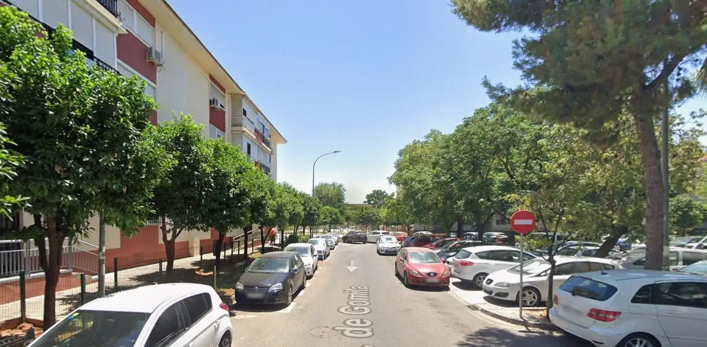 Piso con ascensor en venta en GOMILA (DE)