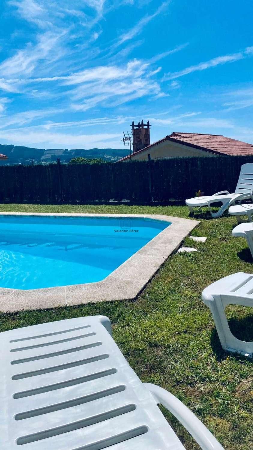 Piscina de Casa o chalet en venta en Valdoviño con Calefacción, Terraza y Piscina