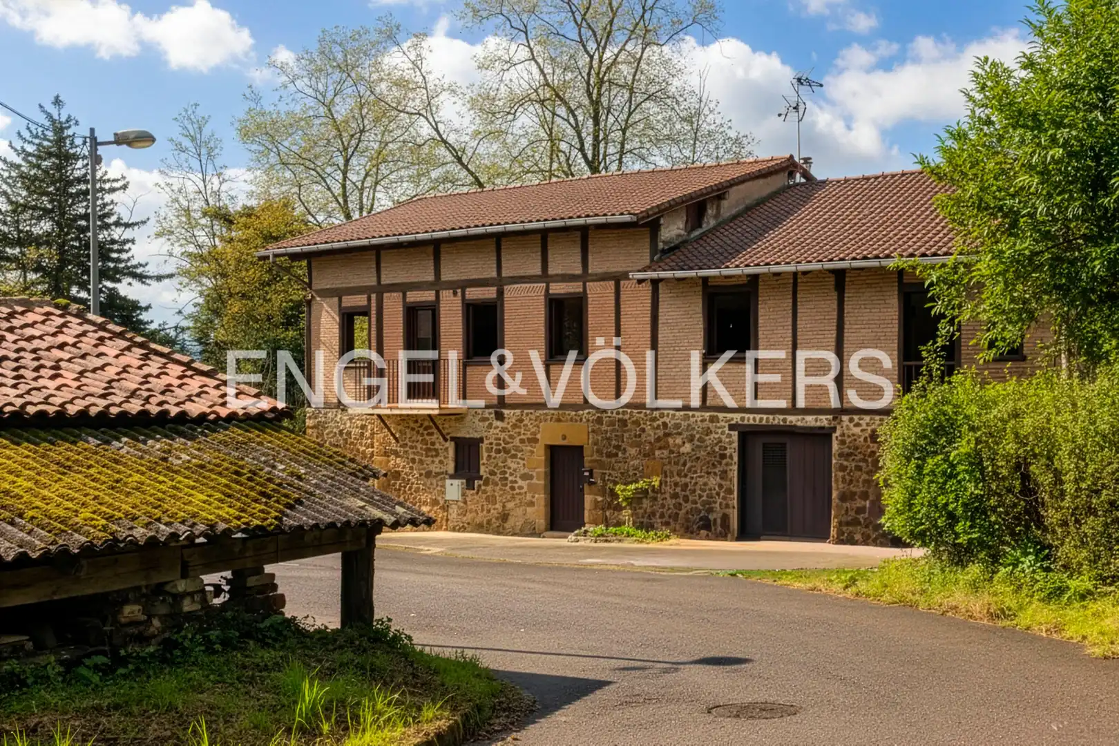Vista exterior de Casa o chalet en venta en Donostia - San Sebastián  con Calefacción y Balcón
