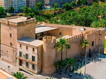 Wohnung mit Aufzug zum Verkauf in Elche ciudad