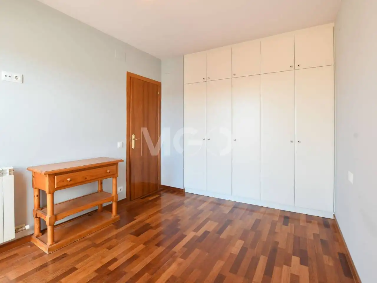 Dormitori de Pis en venda en Sant Pere de Torelló amb Parquet, Terrassa i Alarma
