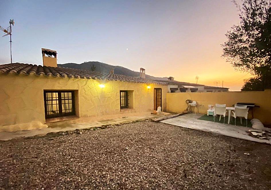 Außenansicht von Country house zum verkauf in Lorca mit Privatgarten, Möbliert und Ofen