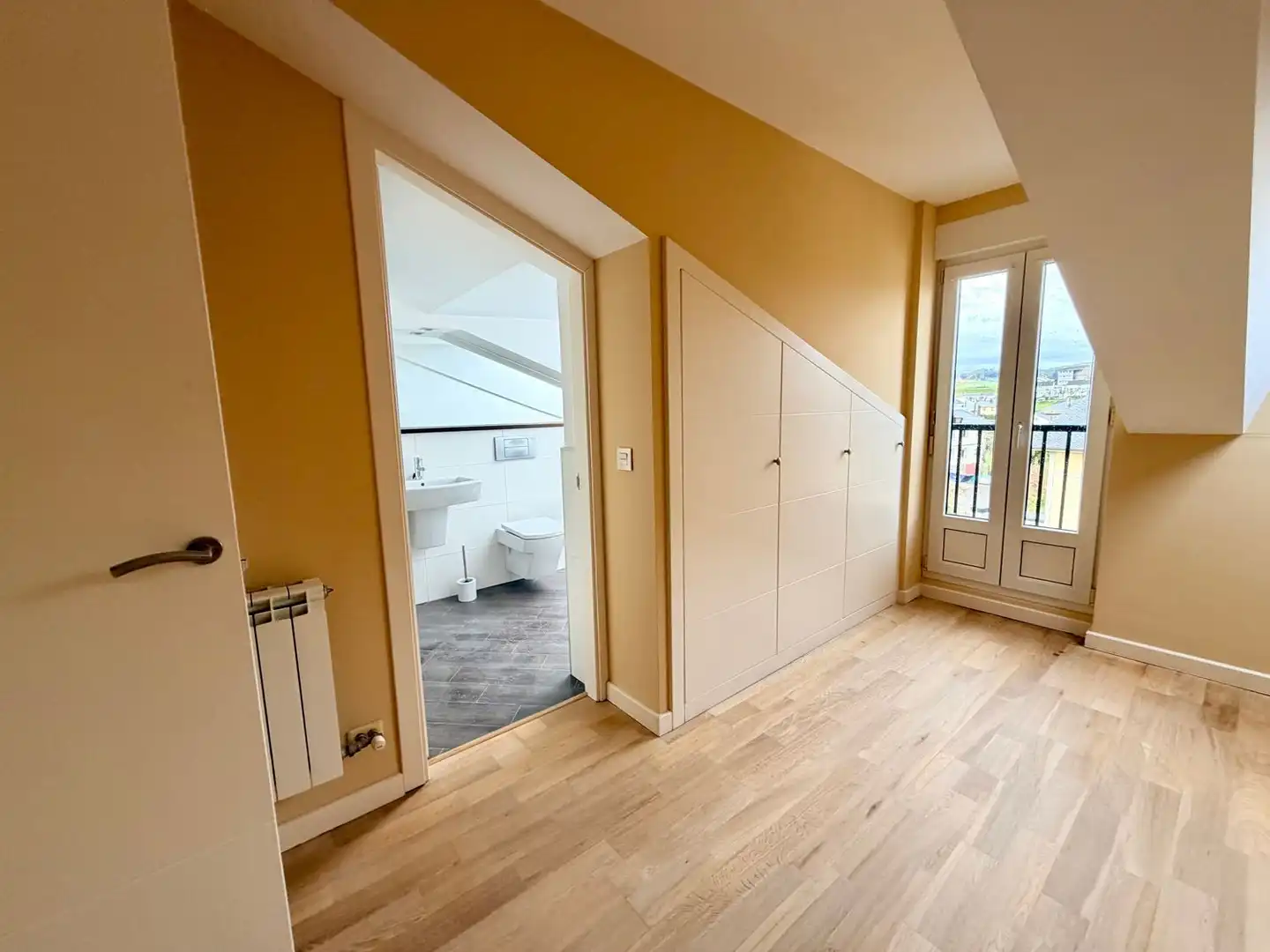Flat for sale in Castropol