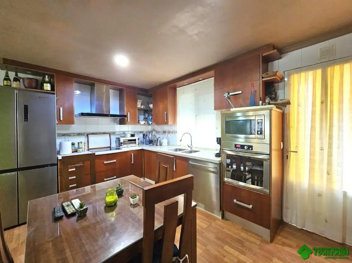 Casa adosada en venta en Pedanías - Extrarradio