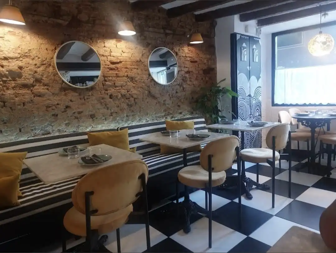 Business premises for transfer in Carrer de la Mar, imagen 8
