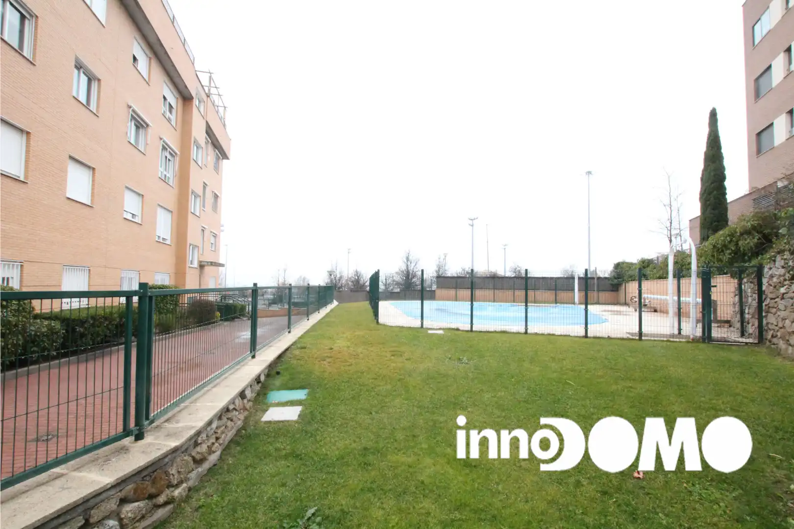 Vista exterior de Piso en venta en Colmenar Viejo con Calefacción, Trastero y Alarma