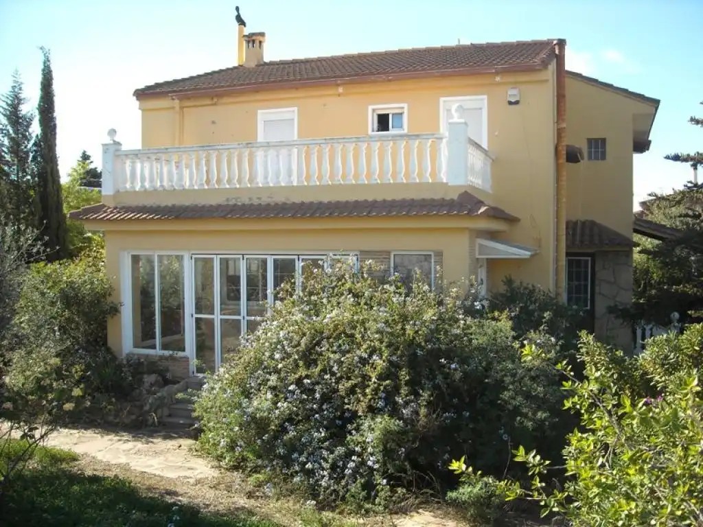 Villa con terrazza in vendita a Carrer del Xop