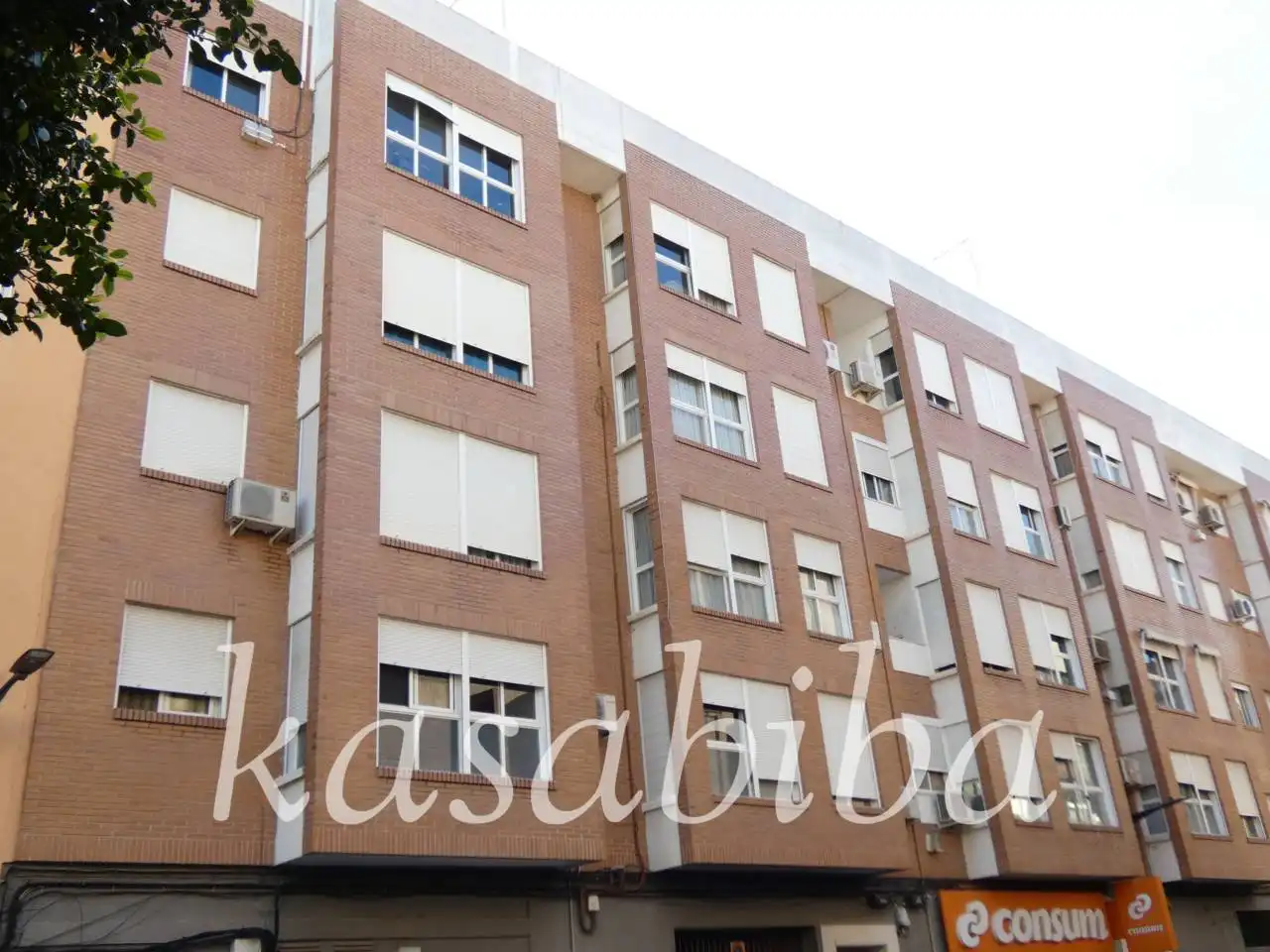 Piso en venta en Calle Ramón Muntaner, Avenida de la Paz
