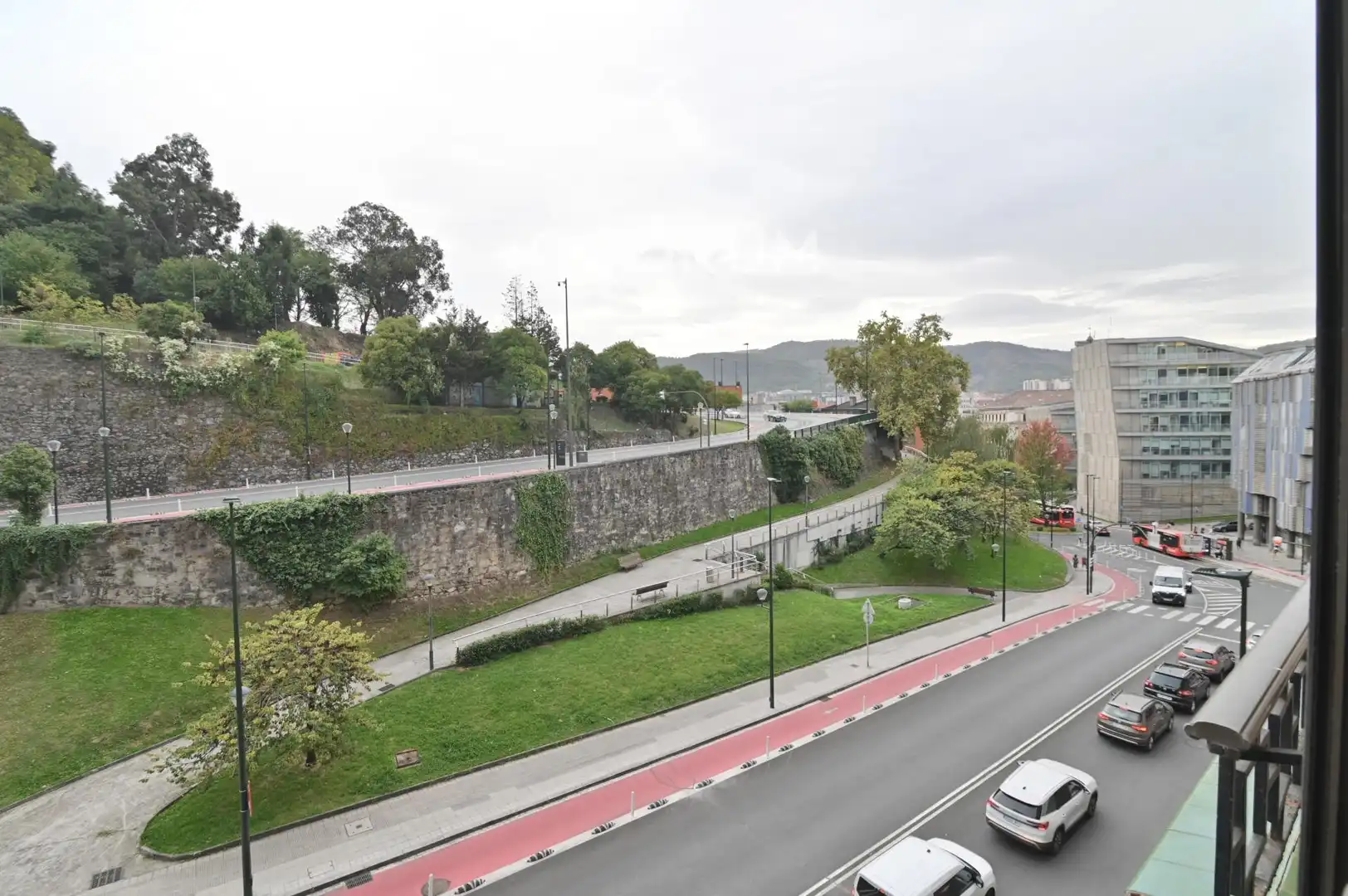 Piso con terraza en venta en Avenida ZUMALAKARREGI, imagen 39