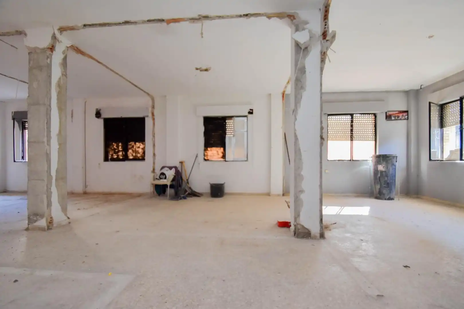 Edificio en venta en Huétor Vega