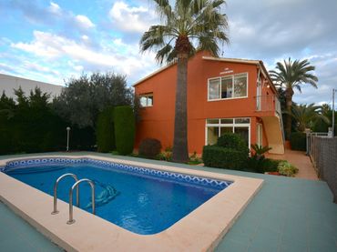 Villa avec piscine à vendre à Las Marinas / Les Marines