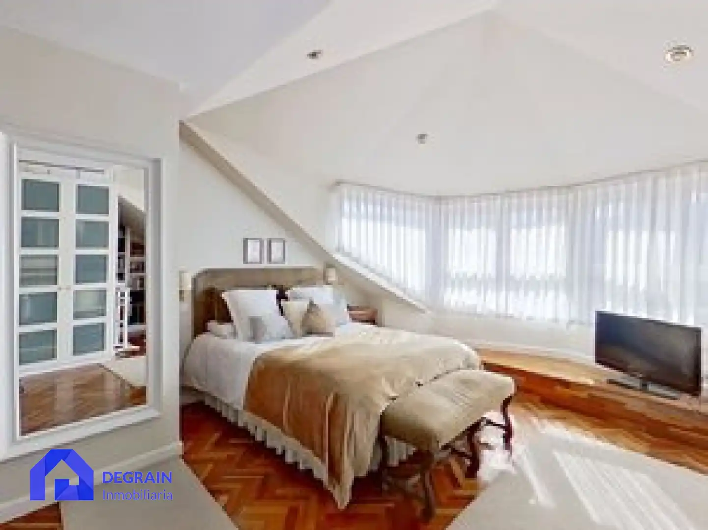 Bedroom of Flat for sale in Oviedo   with Heating and Storage room