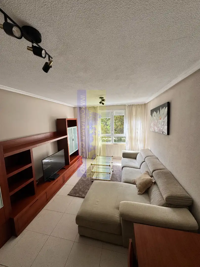 Sala de estar de Piso de alquiler en Castro-Urdiales con Amueblado