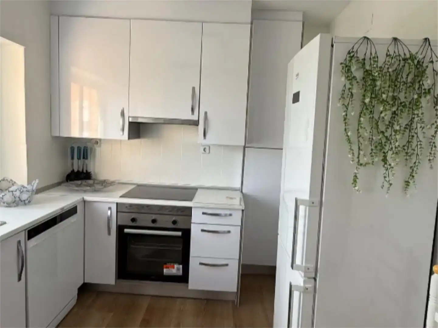 Cuina de Pis per a compartir en Madrid amb Aire condicionat, Jardí privat i Parquet