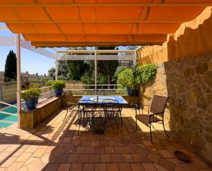 Terrassa de Casa o xalet en venda en  Córdoba Capital amb Aire condicionat, Calefacció i Jardí privat
