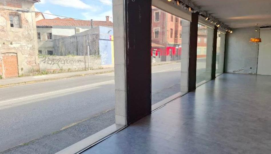 Photo 1 of Premises to rent in Cabezón de la Sal - Avda. Doctor Arines, Cabezón de la Sal, Cantabria