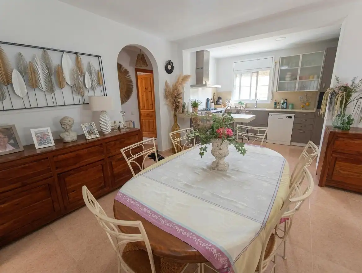 Casa amb piscina en venda a Sant Jordi d'Alfama, imagen 10