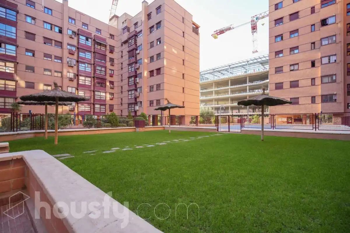 Flat with balcony for sale in Calle de Albalá ., imagen 31