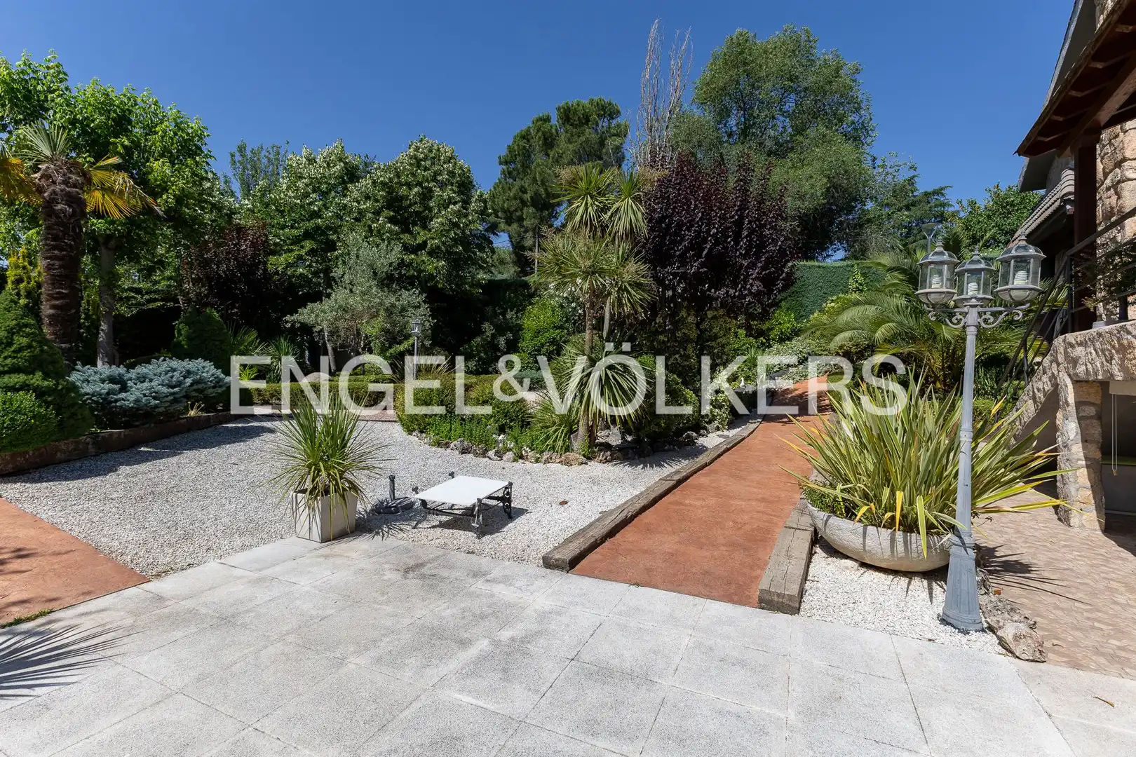Terrace of Houses for sale in Majadahonda  with Air Conditioner, Heating and Private garden