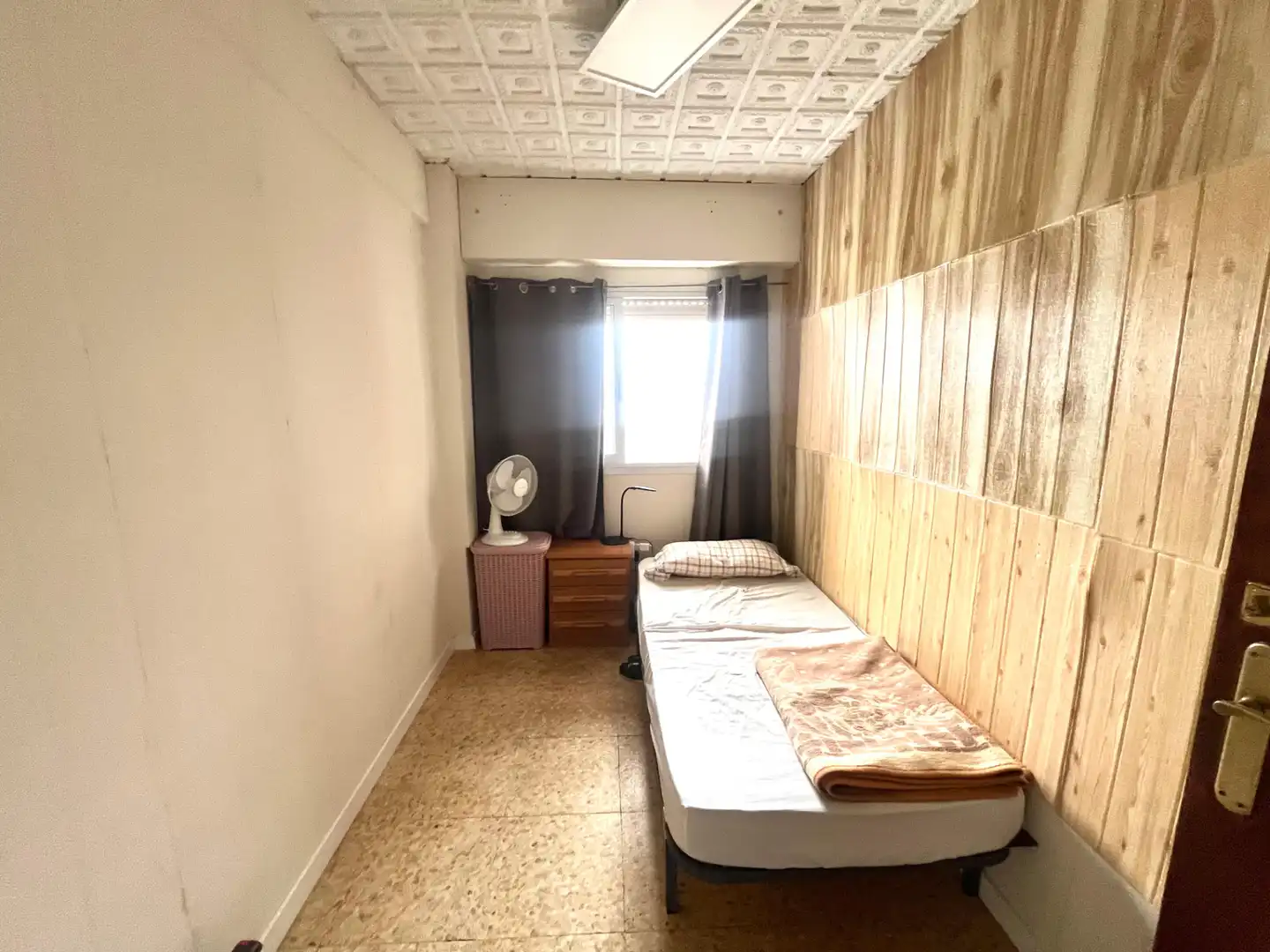 Habitación de Piso en venta en Valencia con Aire acondicionado, Amueblado y Horno