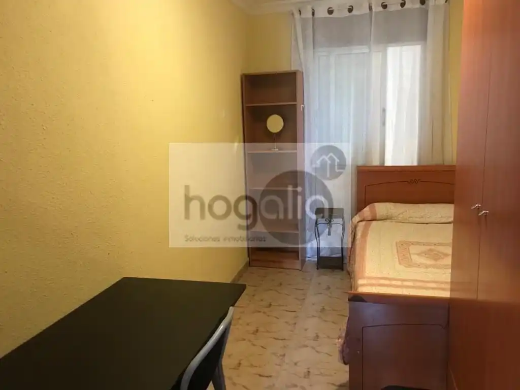 Flat for rent in Sta. Aurelia - Cantábrico - Atlàntico - La Romería