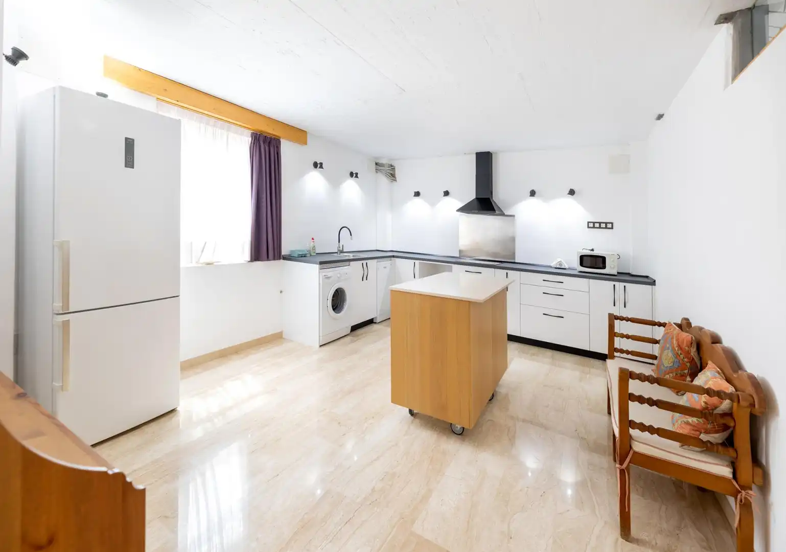 Kitchen of Houses for sale in Granada