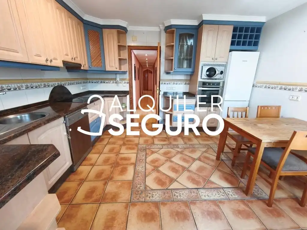 Cocina de Piso de alquiler en Alicante / Alacant con Amueblado
