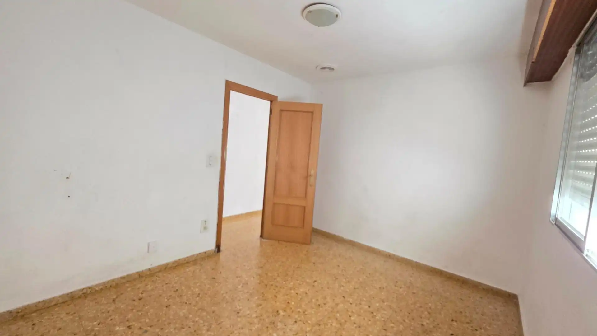 Flat for sale in MESTRE SERRANO, Centro Ciudad