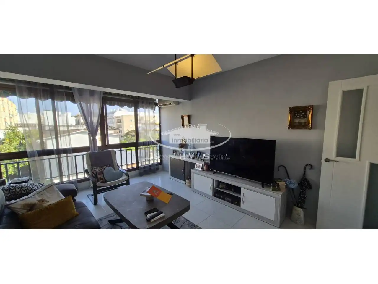 Living room of Flat for sale in Sanlúcar de Barrameda  with Air Conditioner, Terrace and Furnished