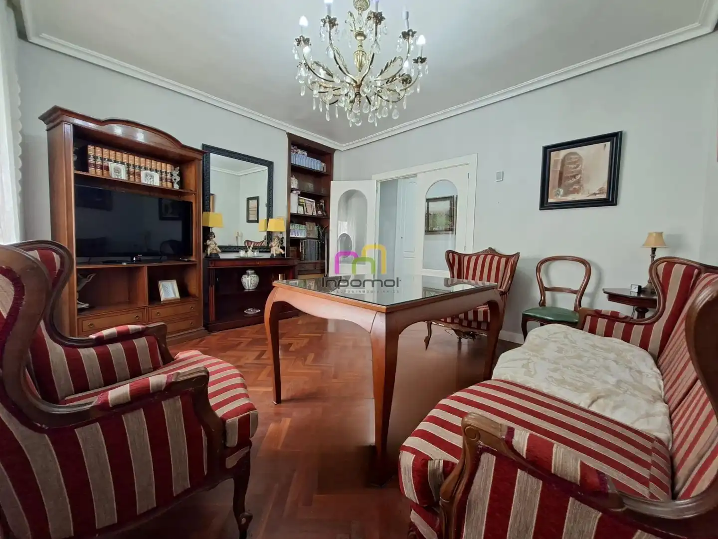 Sala d'estar de Pis en venda en Badajoz amb Calefacció i Parquet