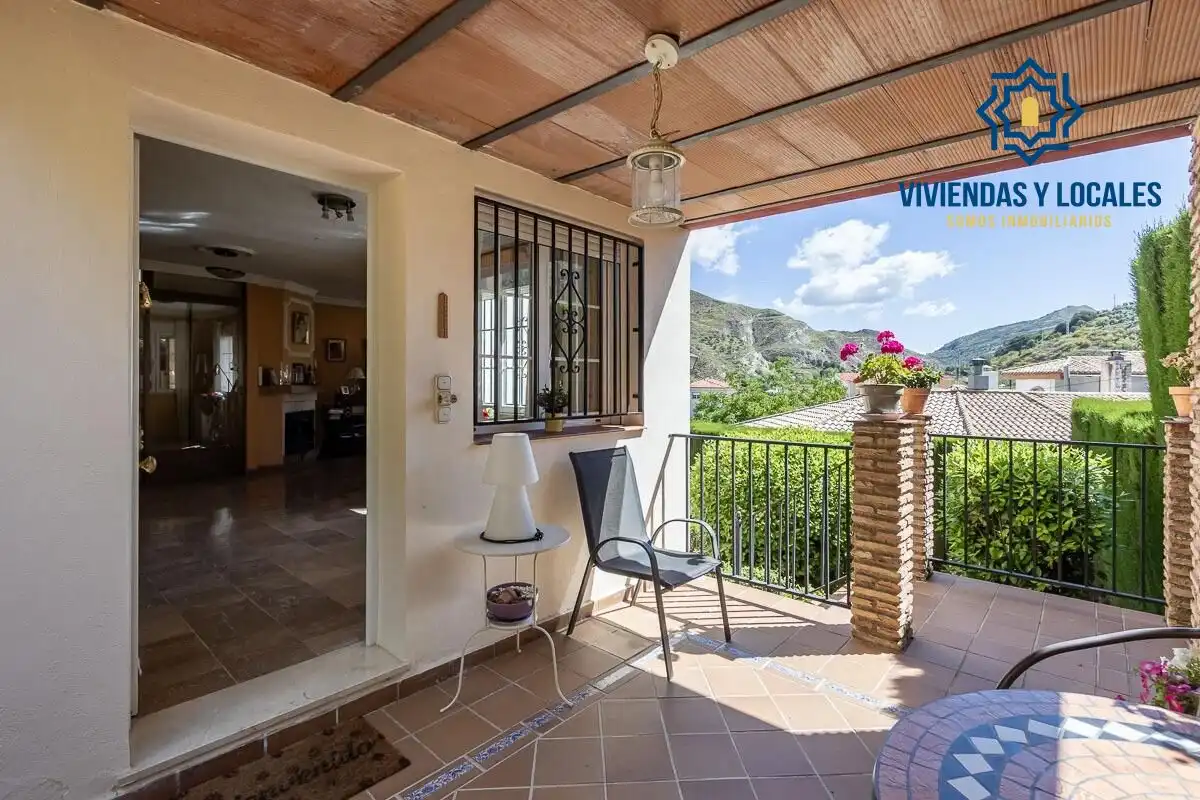 Villa mit Pool zum Verkauf in Pinos Genil, imagen 4