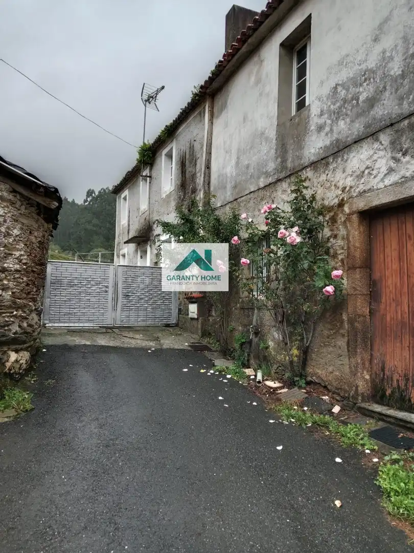 Vista exterior de Casa o xalet en venda en Oza dos Ríos