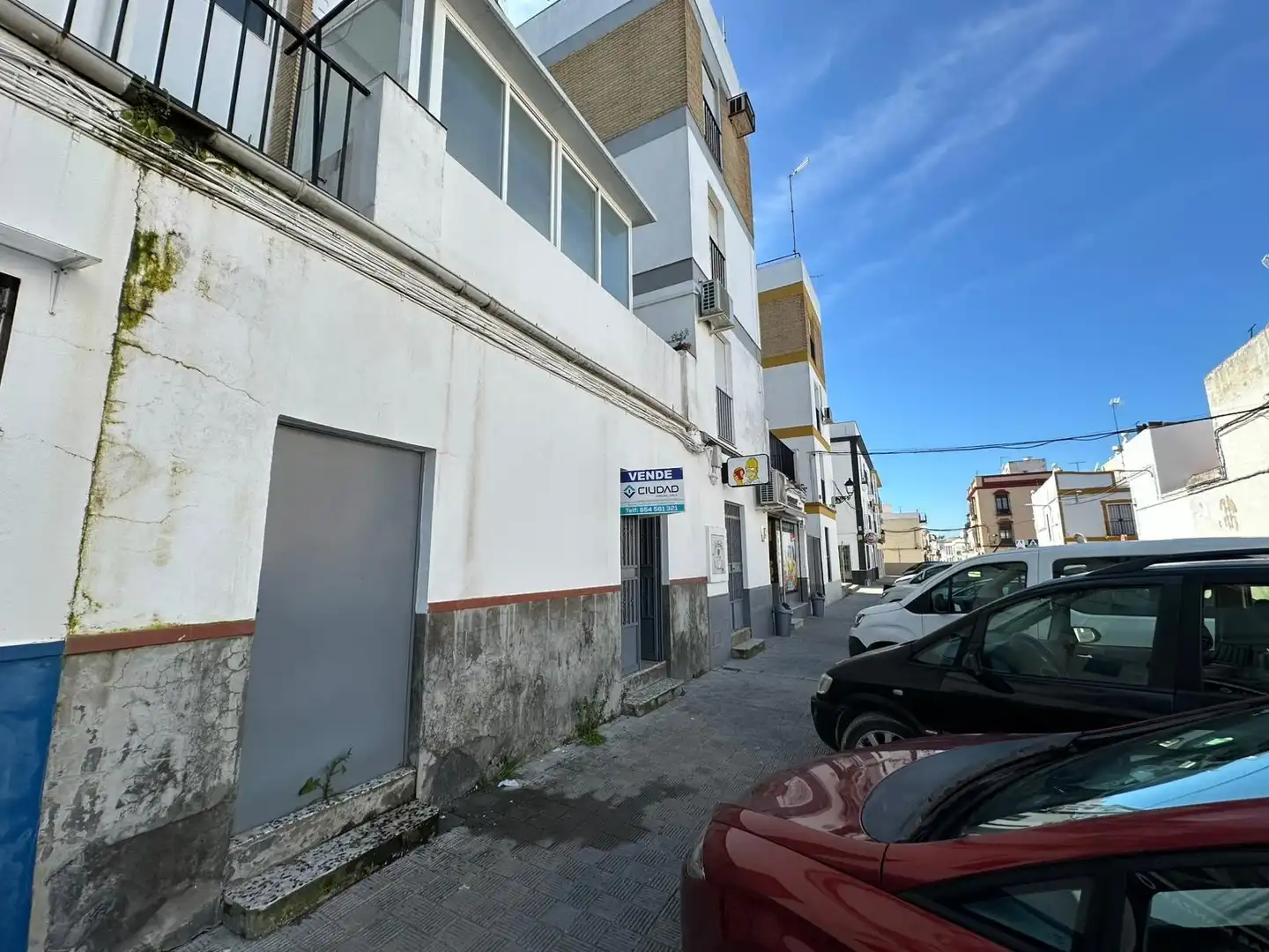 Vista exterior de Local en venta en Marchena