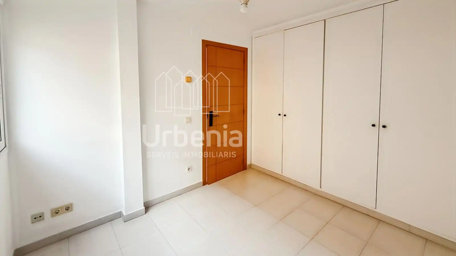 Habitación de Piso en venta en Mataró con Calefacción y Trastero