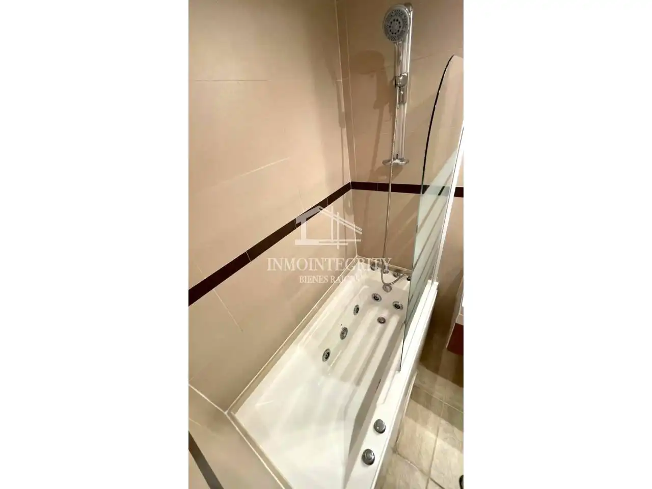 Baño de Apartamento en venta en Oropesa del Mar / Orpesa con Aire acondicionado, Terraza y Trastero