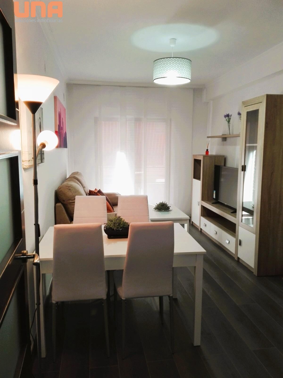 Sala d'estar de Pis de lloguer en  Córdoba Capital amb Aire condicionat