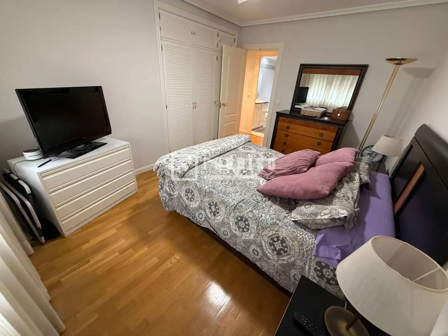 Schlafzimmer von Wohnung zum Verkauf in Madrid mit Klimaanlage, Heizung und Terrasse