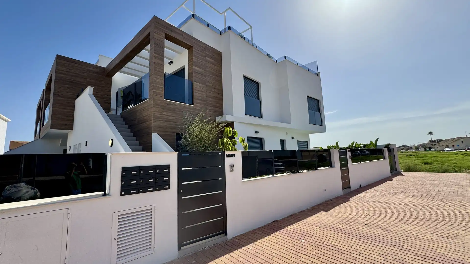 Bungalow con piscina en venta en Calle Mar Cantábrico, imagen 2