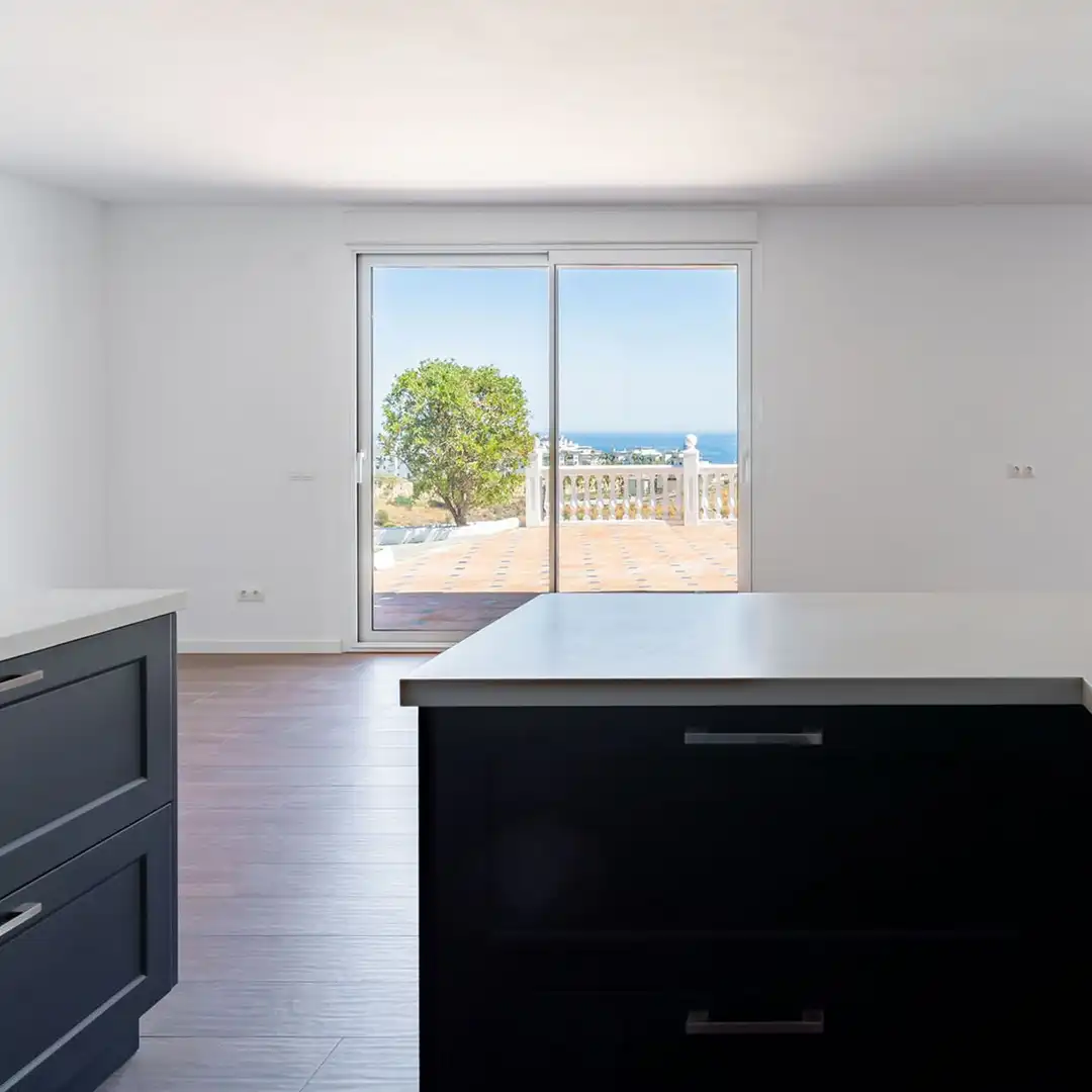 Casa amb piscina en venda a Altos de Estepona, imagen 6