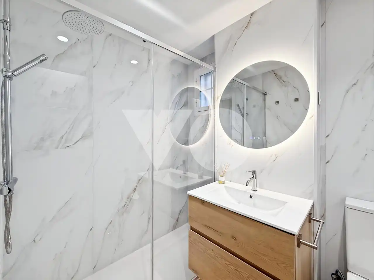 Badezimmer von Erdgeschoss zur Miete in Majadahonda mit Heizung, Privatgarten und Terrasse
