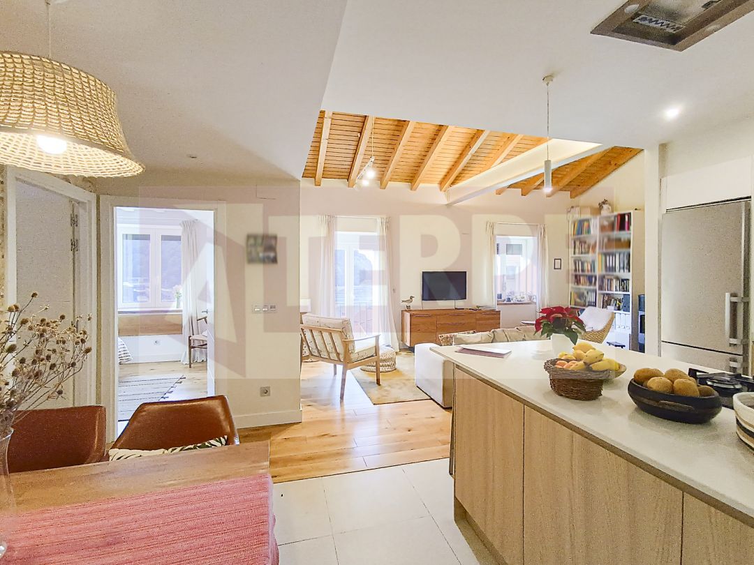 Sala d'estar de Pis en venda en Pasaia amb Calefacció, Terrassa i Moblat