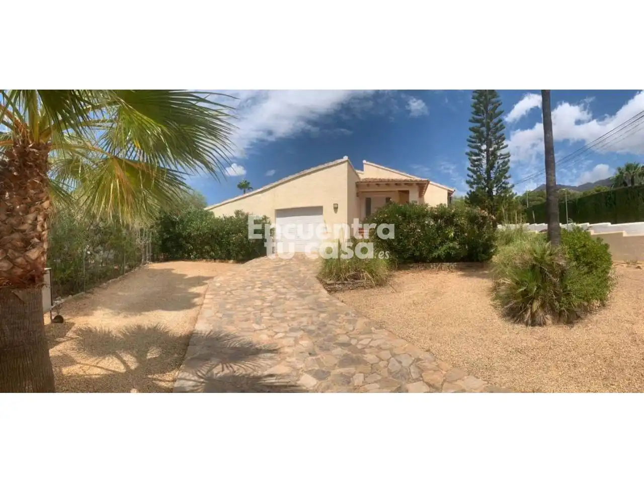 Vista exterior de Casa adosada de alquiler en Altea con Aire acondicionado, Calefacción y Jardín privado