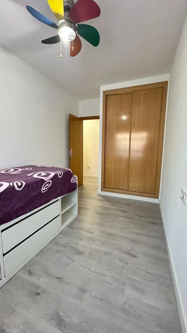 Habitación de Piso de alquiler en Murcia con Aire acondicionado y Trastero