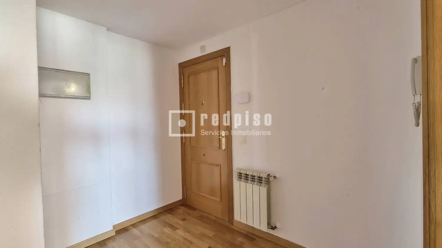 Bedroom of Flat for sale in Madrid  with Air Conditioner, Heating and Private garden