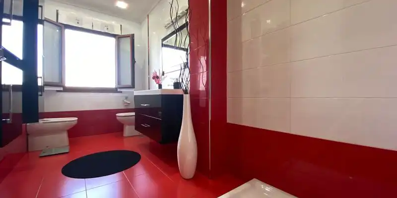 Baño de Casa o chalet en venta en Siero con Jardín privado, Terraza y Trastero