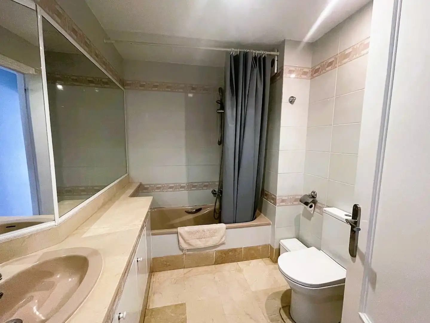 Bany de Àtic en venda en Mijas amb Aire condicionat, Terrassa i Moblat