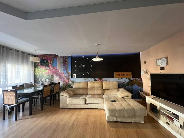 Piso en Venta en El Llombo