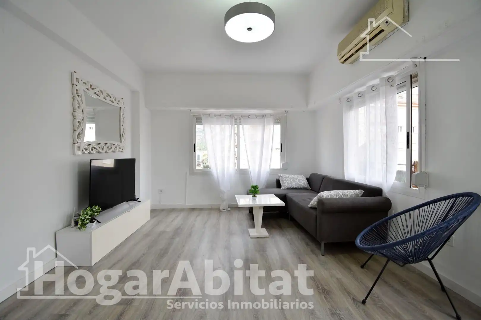 Living room of Flat for sale in Dénia  with Air Conditioner, Heating and Terrace